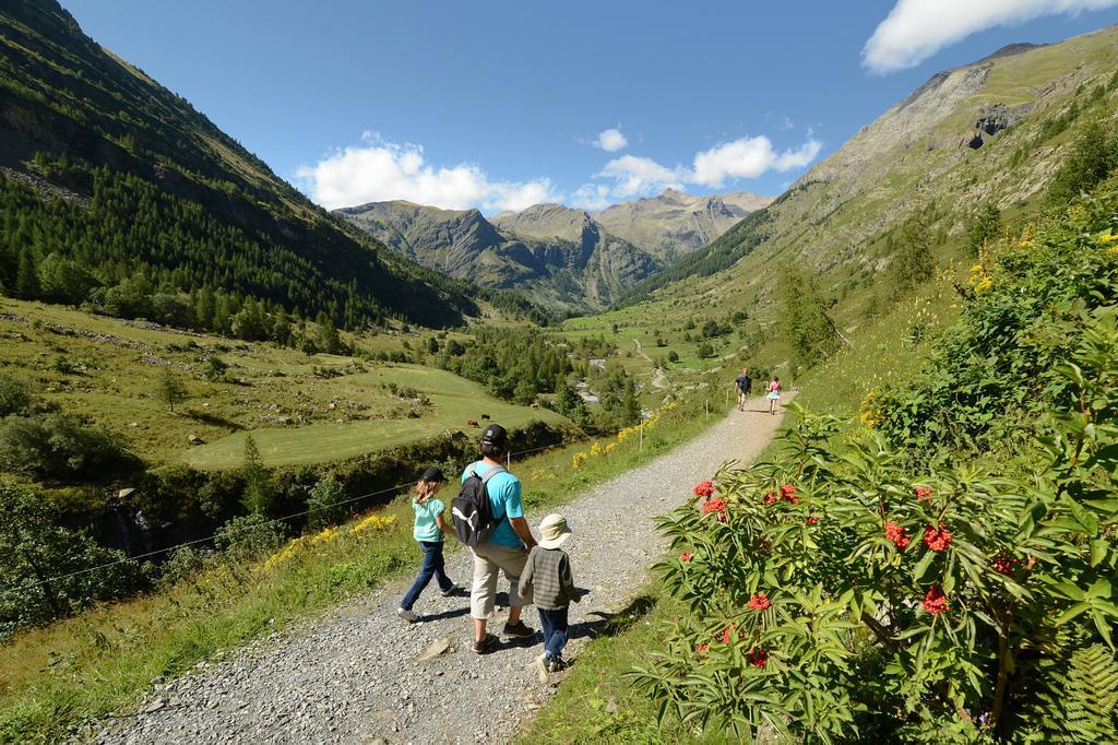 Отель Le Montagnou Орсьер Экстерьер фото